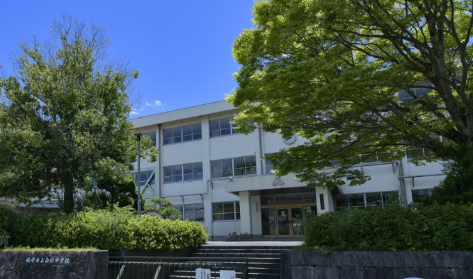 市立白橿中学校